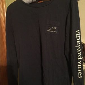 Vineyard Vines T-shirt